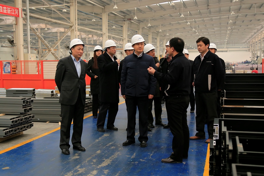 ������ί��ί������������ΰһ��ݰ��18��������ר�����