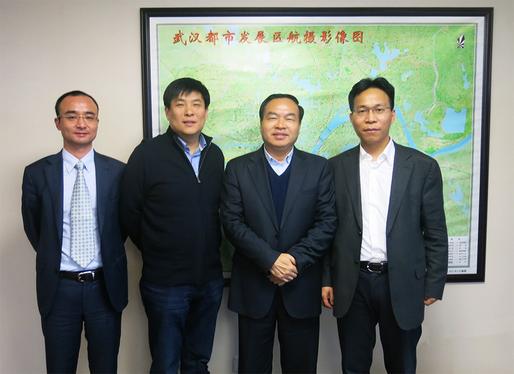 18�������輯�����������³�һ�и���Ͷ�ʿ��� �人��ί����ǡ��г����������Ȼ��